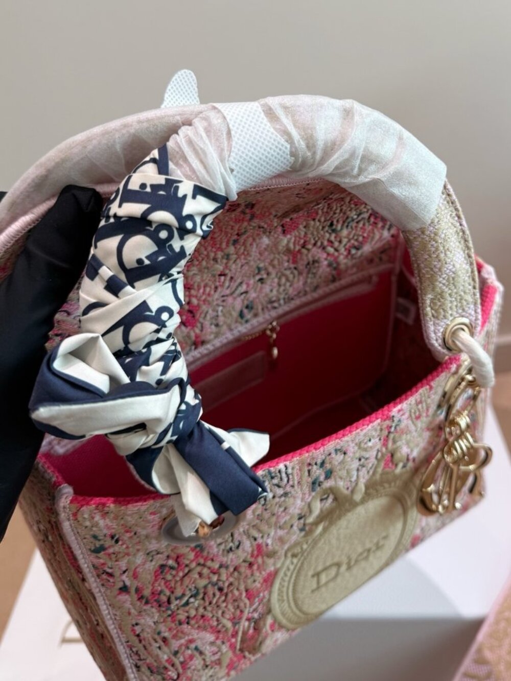 Dior Lady Embroidered Pink Tweed Tote Bag Cannage Charm Top Handle - Picture 5 of 8